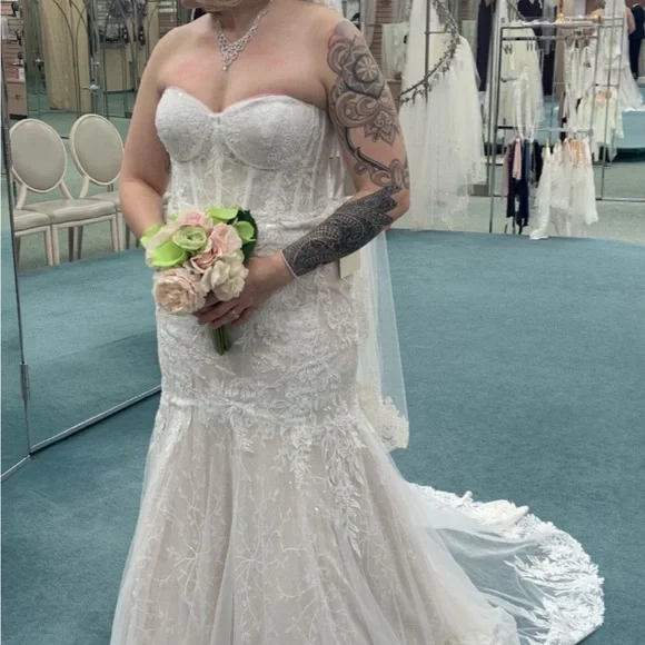 Melissa Sweet | Dresses | Melissa Sweet Lace Wedding Dress Cream | Poshmark